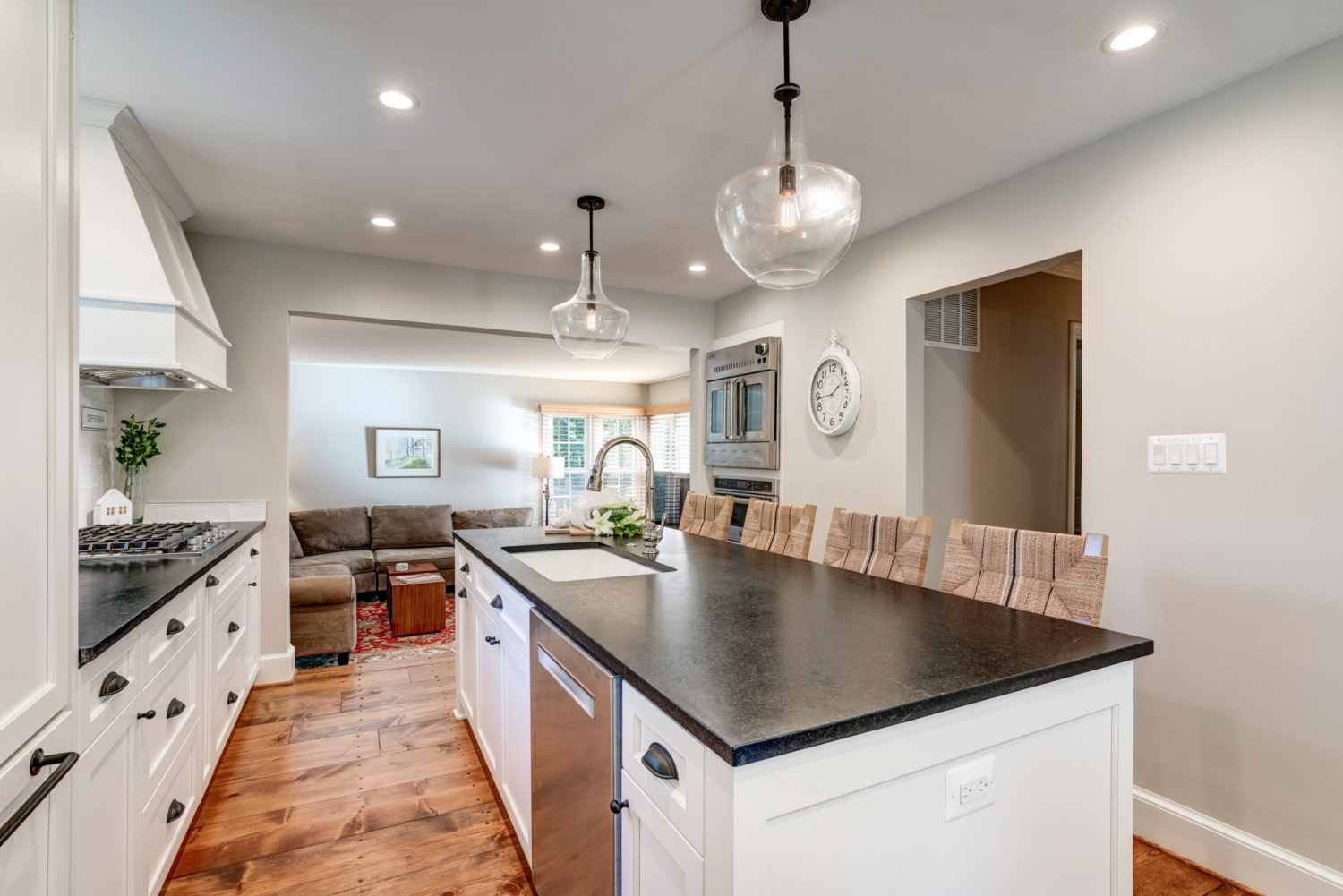 Farmhouse kitchen design